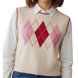 Zara  Argyle Sleeveless Vest, super soft,
lightweight, sz Medium EUC